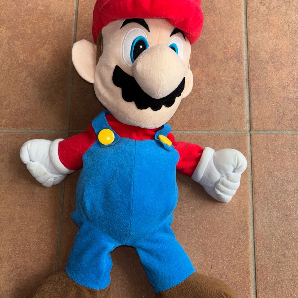 Super Mario bros plush toy pillow sided storage in back Nintendo 24” XL